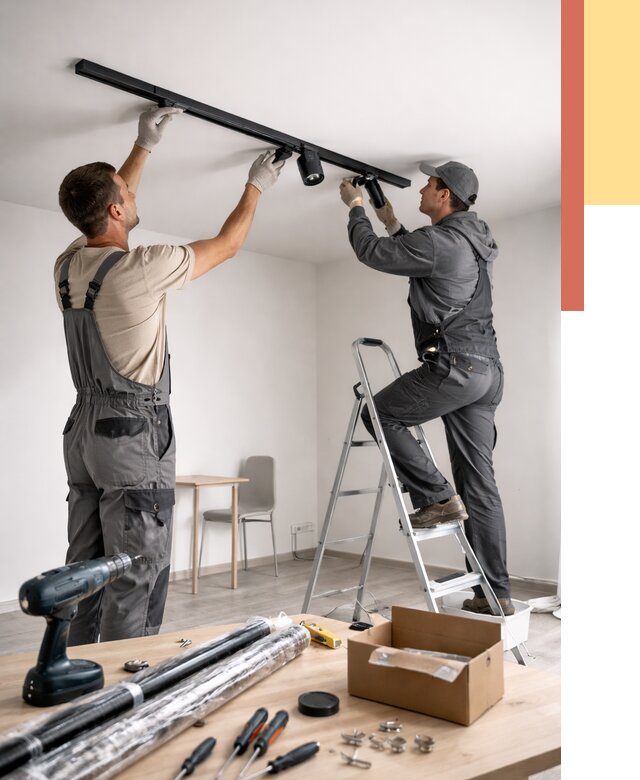 Установка трековых светильников в натяжной потолок в Брянске от 4515 руб. | ОТДЕЛОЧНИК-Бнк